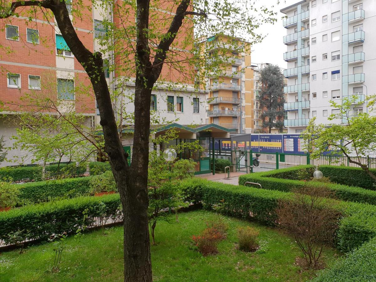 Good Dreams Milan Apartment Exterior photo